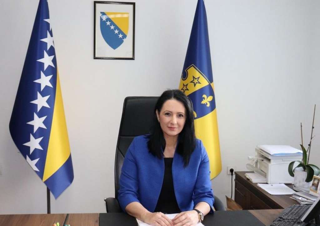 Obuća: Potpuno neprihvatljivo najavljeno uvođenje cenzusa od tri posto