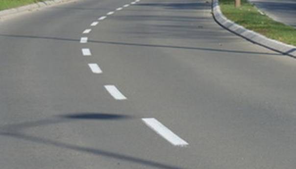 Obustava saobraćaja na putu Vlasenica - Han Pijesak