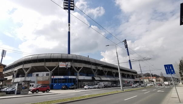 Obustava saobraćaja u Zvorničkoj ulici danas od 18 do 23 sata zbog utakmice