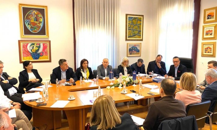 Obustavlja se nastava na SUM-u, formiran Krizni stožer