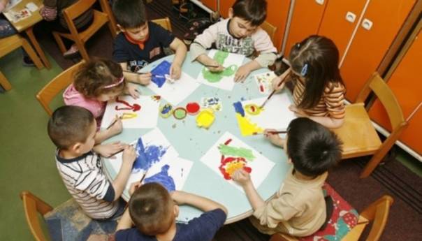 Obustavljen i program za predškolce u RS