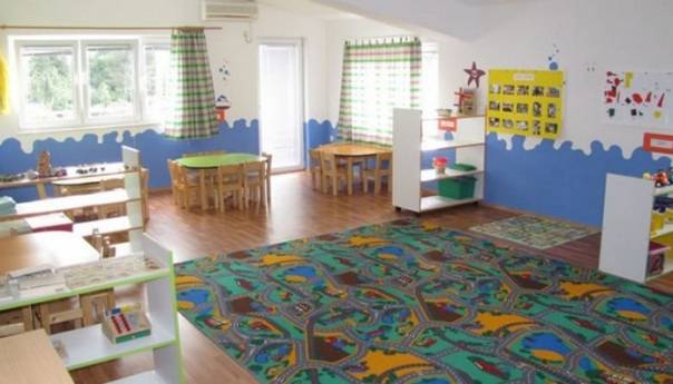 Obustavljen rad predškolskih ustanova i produženih boravaka na području KS-a