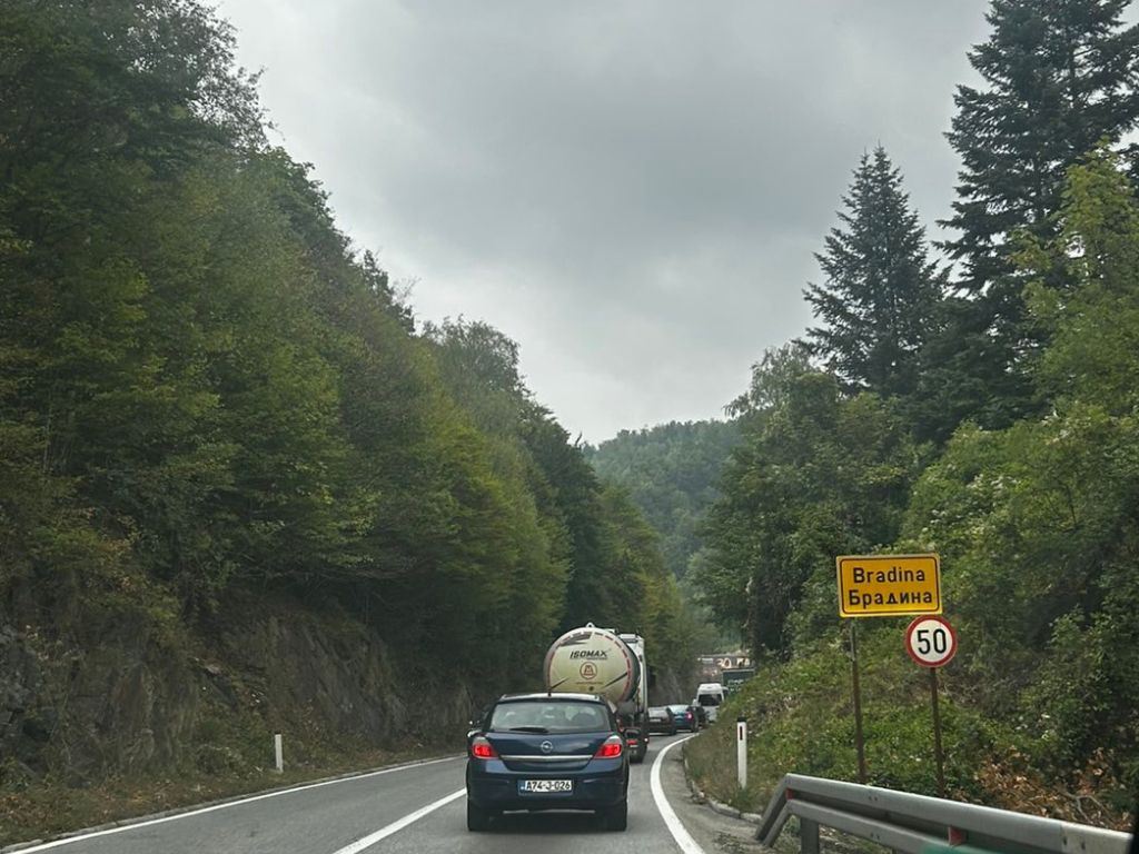 Pušten saobraćaj kod Bradine nakon sudara 