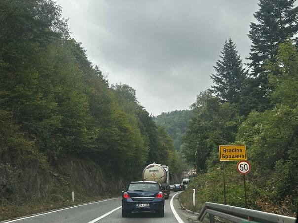 Pušten saobraćaj kod Bradine nakon sudara