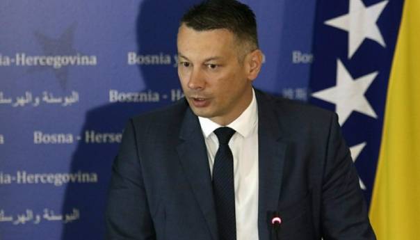 Obustavljena istraga protiv Nenada Nešića