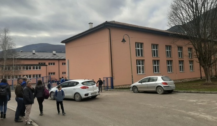 Obustavljena nastava u osnovnim i srednjim školama na području BPK Goražde
