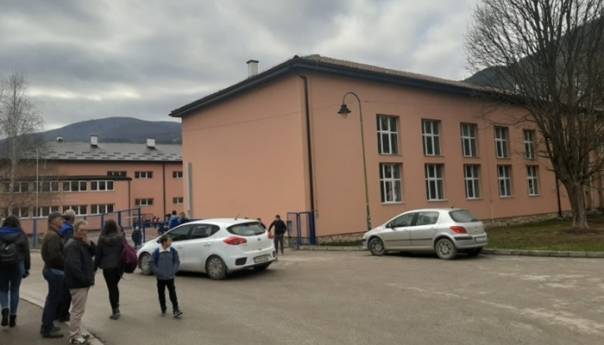 Obustavljena nastava u osnovnim i srednjim školama na području BPK Goražde