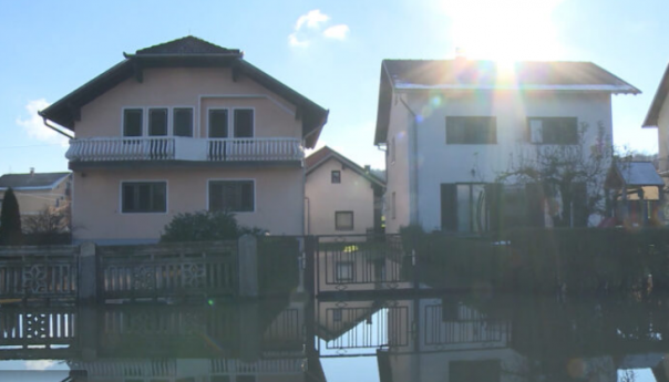 Očekuje se rast nivoa rijeka, ugrožena područja Krajine i Srednje Bosne
