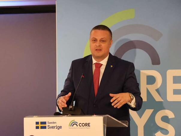 Od 1. januara minimalna plaća u FBiH 1000 KM