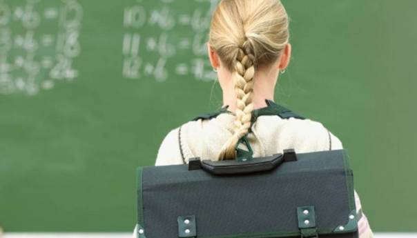 Od 8. februara u školi i učenici 9. razreda OŠ, te 3. i 4. srednje škole