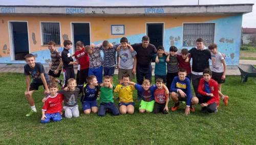 Od bare napravili stadion, uređuju objekat i kreću sa seniorima