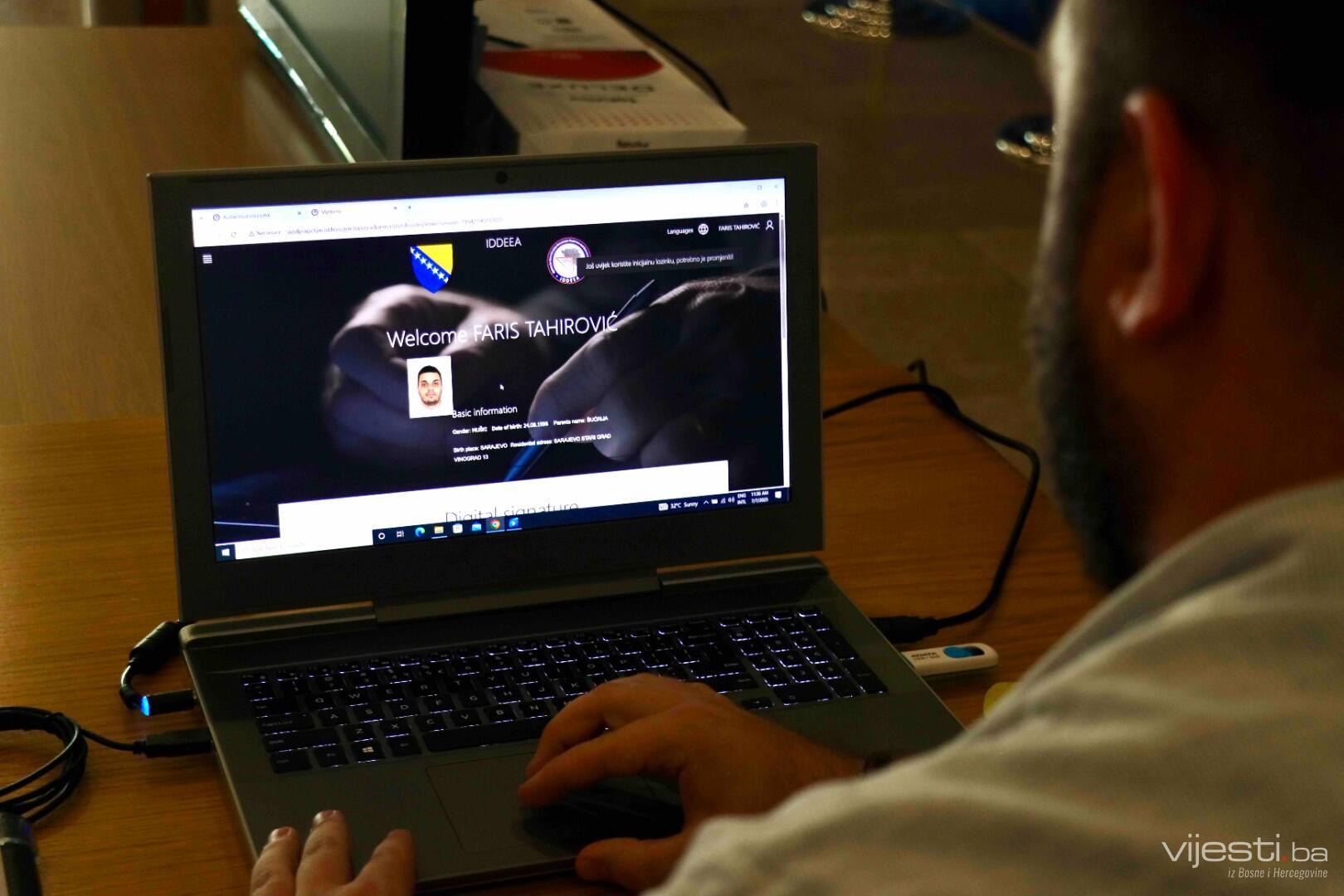 Od danas moguće potpisati dokumente preko mobitela, pogledajte kako