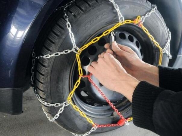 Od danas nije obavezna zimska oprema u BiH