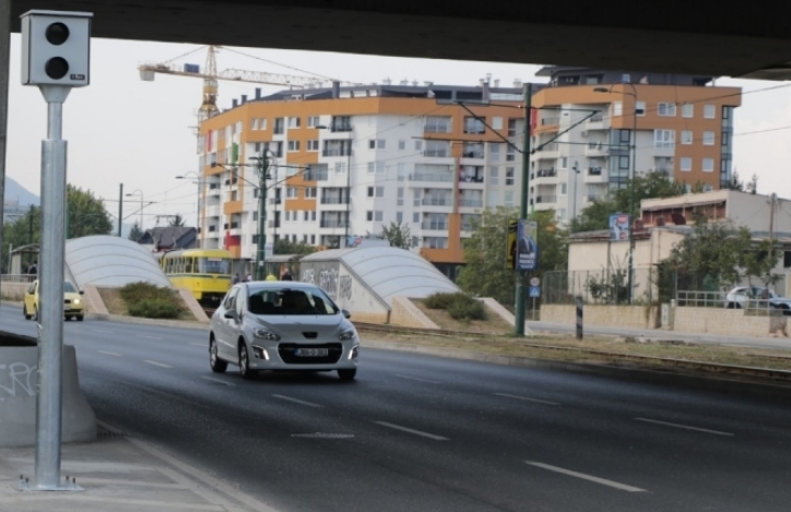 Od danas u funkciji novi radari na autoputu u Kantonu Sarajevo