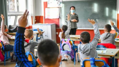 Od danas u KS jedan broj učenika u klupama