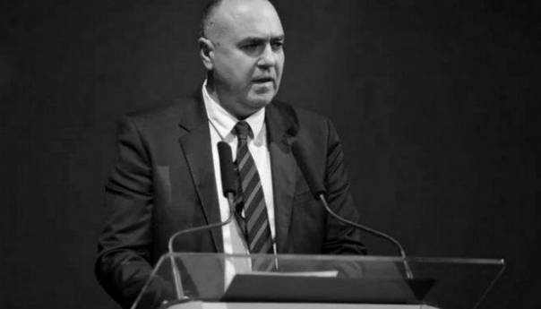 Od koronavirusa preminuo Mustafa Memić