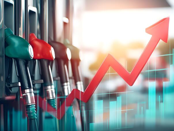 Od napada na Iran cijene nafte porasle više od 40 posto