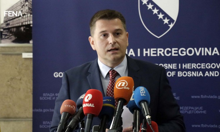 Od ponedjeljka distribucija 115.370 doza vakcina u FBiH