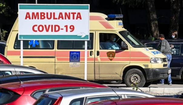 Od posljedica Covida u jednoj sedmici preminula tročlana porodica iz Tetova