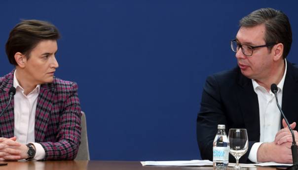 Od Vučića i Vlade Srbije zatražen stav o Ratku Mladiću