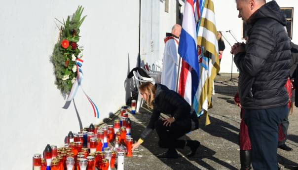 Odana počast žrtvama Ovčare