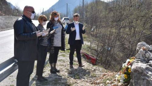 Odata počast tragično nastradalim zaposlenicama OŠ 'Kovačići' Sarajevo