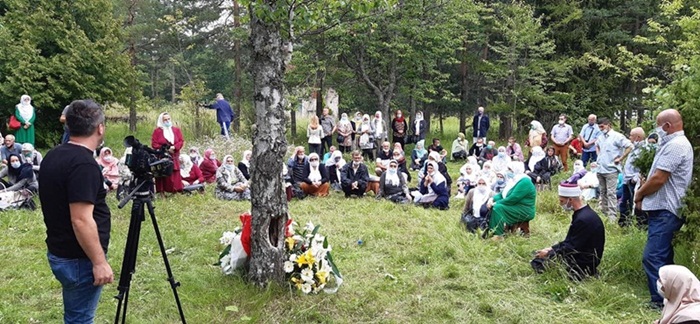 Odata počast Srebreničanima ubijenim od strane zloglasnih Škorpiona