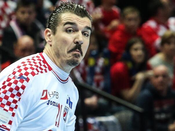 Odbijen pritvor rukometašu koji je pretukao suprugu