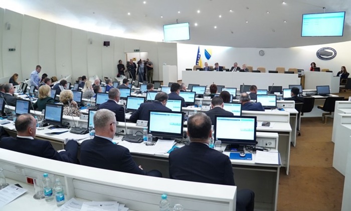 Odbijena hitna procedura usvajanja izmjena Zakona o otpremninama BiH
