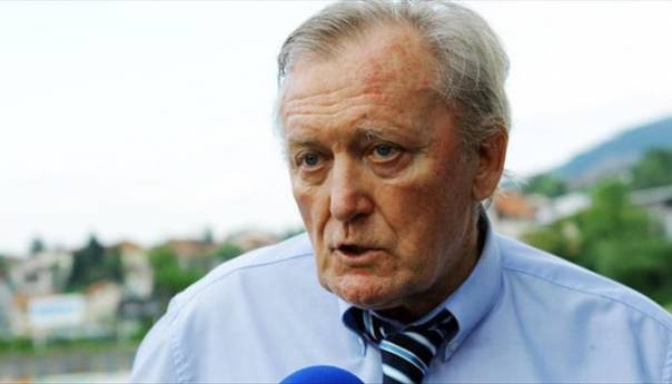 Odbijena inicijativa za ulicu Ivice Osima, NS i NiP nisu dali podršku