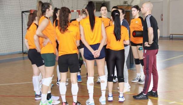 Odbojkašice BiH pripreme počele nekompletne i bez selektora Stevana Ljubičića