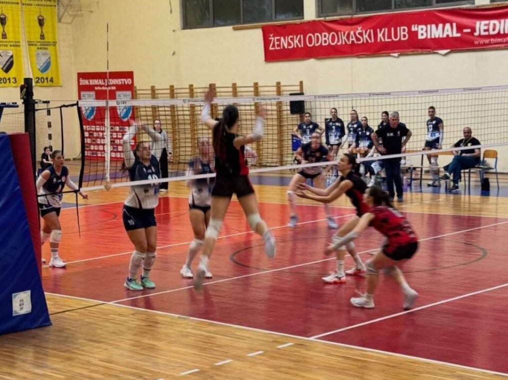 Odbojkašice Jedinstva poražene na startu četvrtfinala play offa