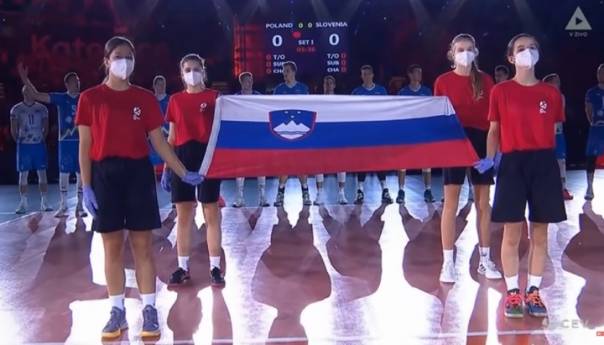 Odbojkašima Slovenije pustili srpsku himnu, uslijedili zvižduci publike