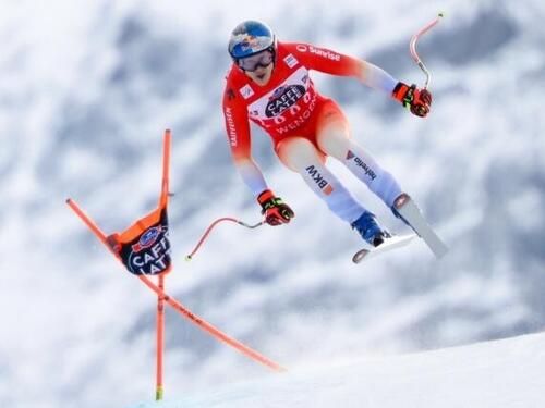 Odermatt dominantan u spustu u Wengenu