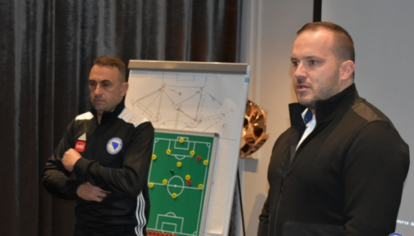 Odgođena sjednica Izvršnog odbora FSBiH, o selektoru tek u 2023. godini