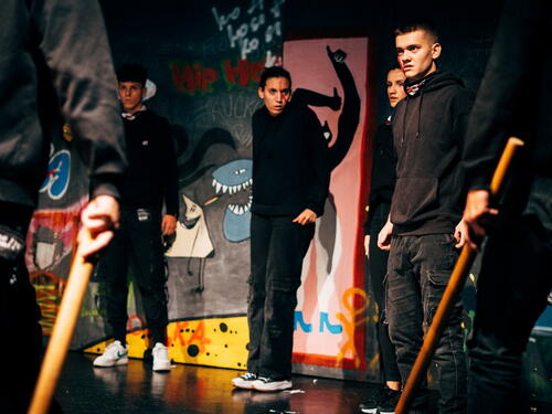 Odigrane predstave otvorile pitanja diskriminacije, vršnjačkog nasilja i odbačenosti