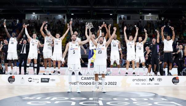 Odlična partija Muse: Real Madrid osvojio Superkup!