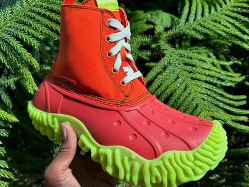 'Odlične za vrtlarenje': Dizajner popularnih 'Crocsica' ponovo u akciji, predstavio čizme