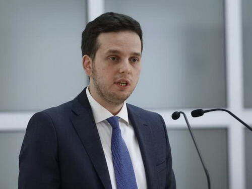 Odluke o ostavci premijera Uka i razrješenju Vlade KS na sjednici Skupštine 25. oktobra