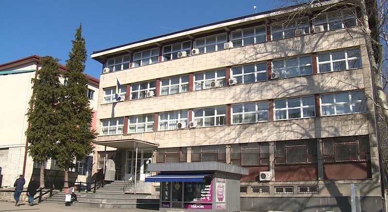 Određen jednomjesečni pritvor uhapšenom komandiru PS Cazin