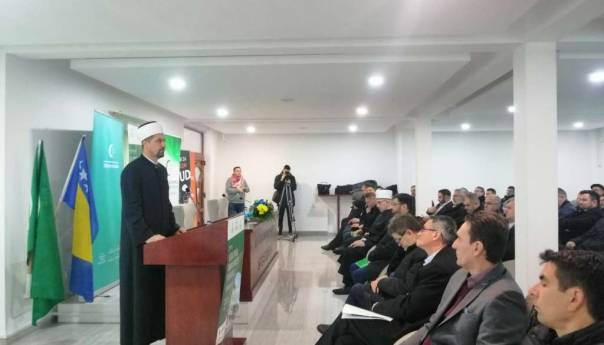 Održan naučni skup posvećen ulozi i značaju imama u procesu povratka