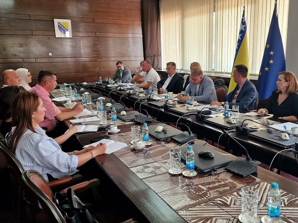 Održan sastanak predstavnika Vlade Federacije BiH, Sindikata i većinskih vlasnika Nove Željezare