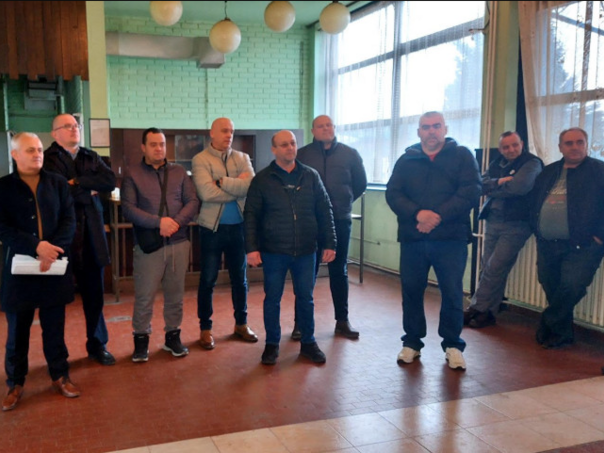 Radnici "ŽRS" traže povećanje plata i bolje uslove rada