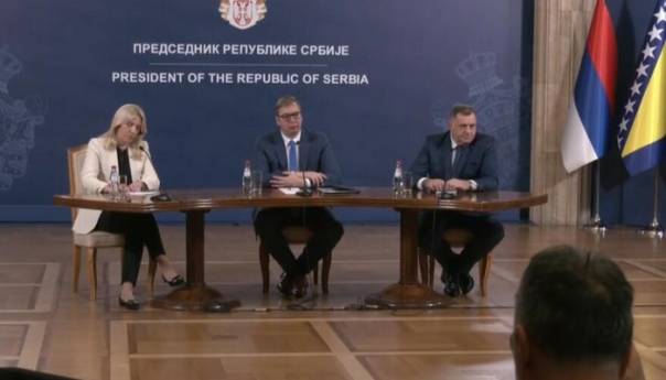 Održan sastanak Vučića, Dodika i Cvijanović: Ovo su poruke