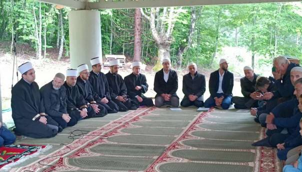Održan tradicionalni zikr na Presjeci kod Ustikoline