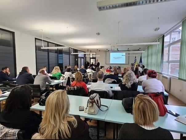 Održana edukacija inspektora o sigurnosnim rizicima i izgradnji antikorupcijske svijesti