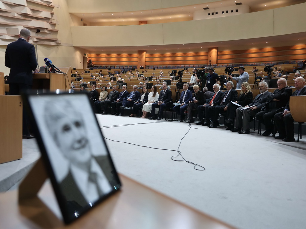 Održana komemoracija Rusmiru Mahmutćehajiću, prvom potpredsjedniku Vlade RBiH