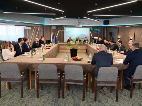 Održana peta sjednica Predsjedništva Saveza općina i gradova FBiH