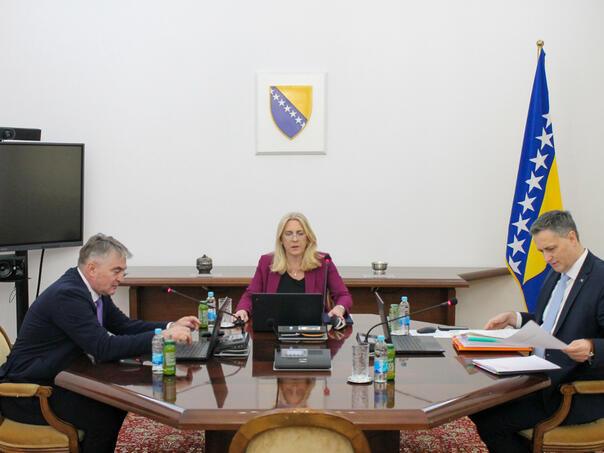 Održana redovna sjednica Predsjedništva BiH, Cvijanović najavila obraćanje