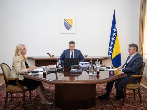Održana sjednica Predsjedništva BiH: Ovo su odluke i zaključci